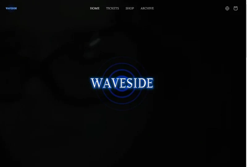 Waveside-Startseite mit animierter Markeninszenierung
